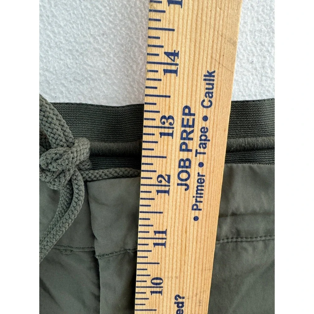 Nike Sportswear Men's Olive Green‎ Essential Style Utility Pants Size 38x29